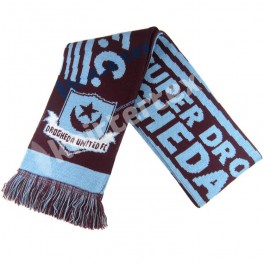 Crescent Star Patterned Knit Football Scarf Crescent Star Patterned Knit Football Scarf